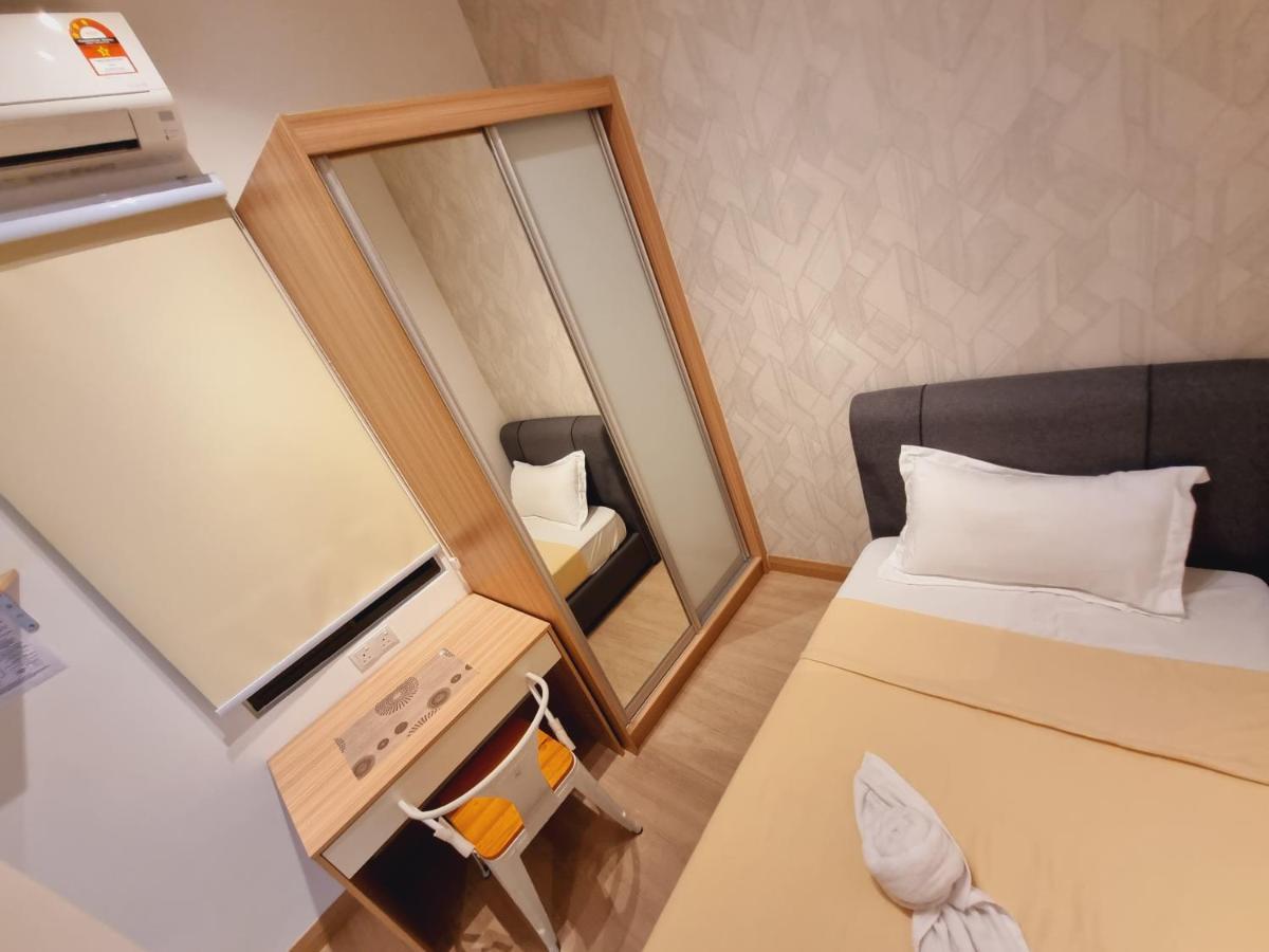 Sunway Paradise Home Staycation Ph2100 Self Check In Out Subang Jaya Exterior photo